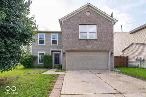 2122 Bridlewood Dr, Franklin, IN 46131