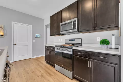 Kitchen - 2964 W Patchwork Dr, Monrovia, IN 46157 photo 5 of 7