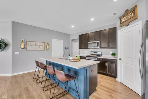 Kitchen - 2964 W Patchwork Dr, Monrovia, IN 46157 photo 1 of 7