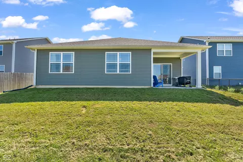Exterior - 2964 W Patchwork Dr, Monrovia, IN 46157 photo 2 of 11