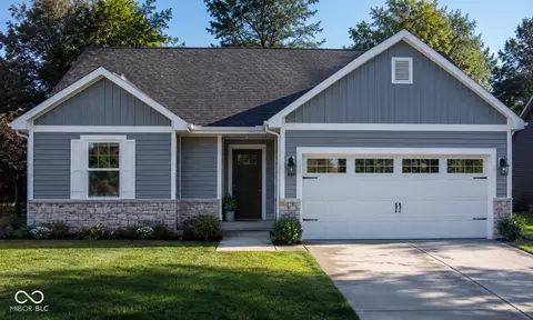 107 Sunburst Cir, Alexandria, IN 46001