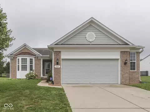 526 King Fisher Dr, Brownsburg, IN 46112