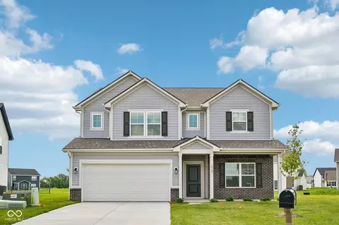 1348 Misty Falls Cir, Danville, IN 46122