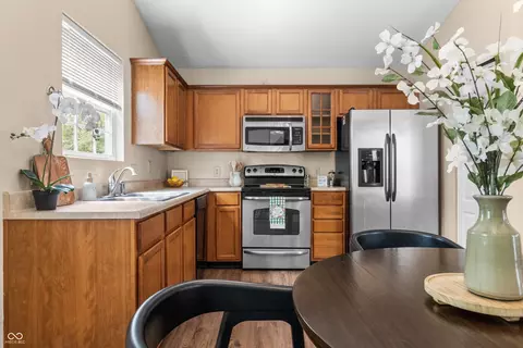 Kitchen - 9621 W Stargazer, Pendleton, IN 46064 photo 1 of 4