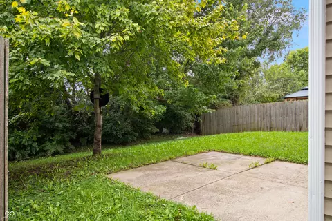 Exterior - 9621 W Stargazer, Pendleton, IN 46064 photo 2 of 3