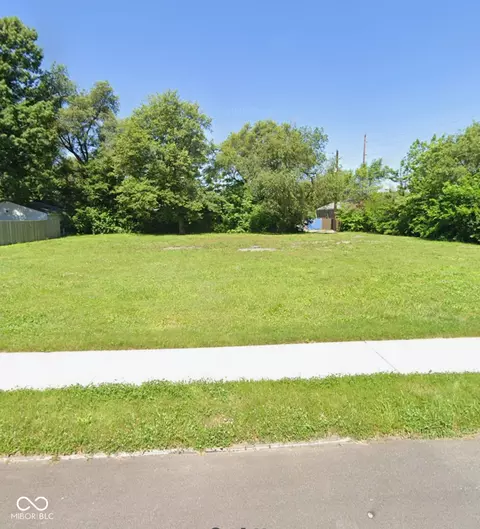 2950 Macpherson Ave, Indianapolis, IN 46205