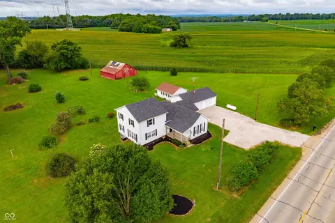 View/Area - 5365 E State St E, Columbus, IN 47201 photo 6 of 19