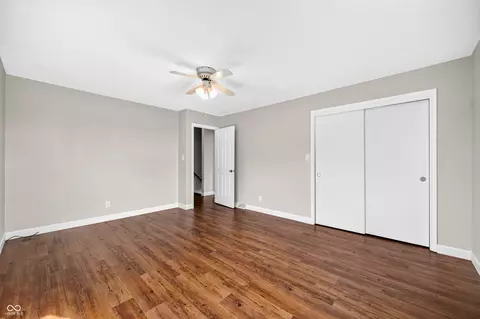 Bedroom - 5365 E State St E, Columbus, IN 47201 photo 6 of 9