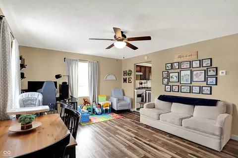 Living - 511 E Marion Ave, Arcadia, IN 46030 photo 3 of 3