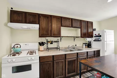 Kitchen - 511 E Marion Ave, Arcadia, IN 46030 photo 2 of 3