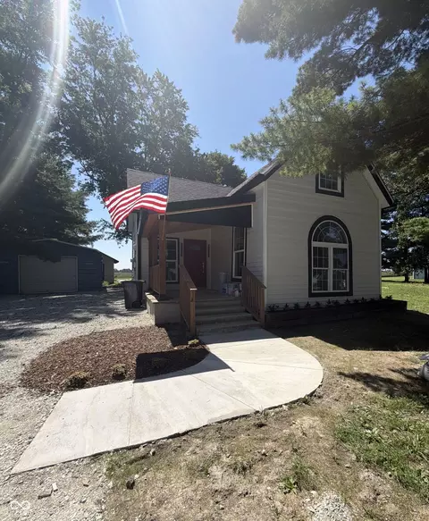 439 E County Road 800 N, Greensburg, IN 47240
