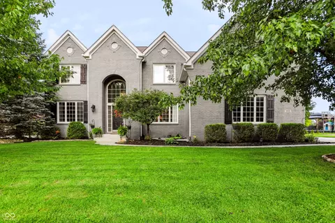 9928 Wading Crane Ave, Mccordsville, IN 46055