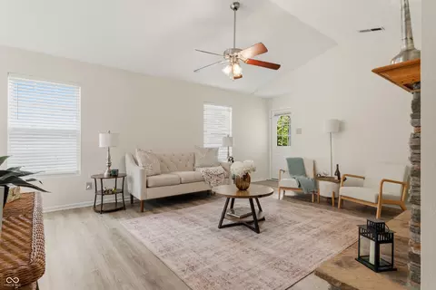 Living - 9685 W Stargazer, Pendleton, IN 46064 photo 4 of 4