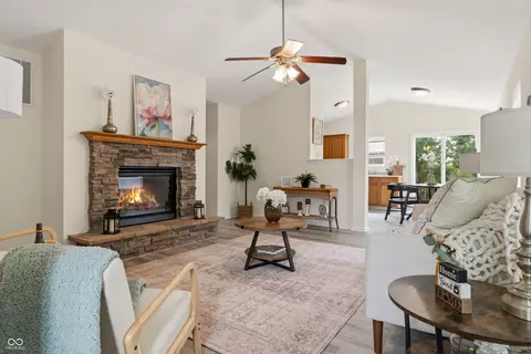 Living - 9685 W Stargazer, Pendleton, IN 46064 photo 1 of 4