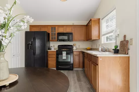 Kitchen - 9685 W Stargazer, Pendleton, IN 46064 photo 1 of 1