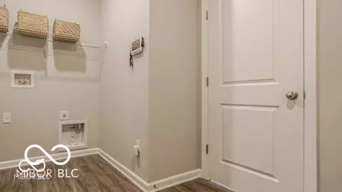 Entry Way - 1545 Pebble Beach Dr, Pendleton, IN 46064 photo 3 of 3