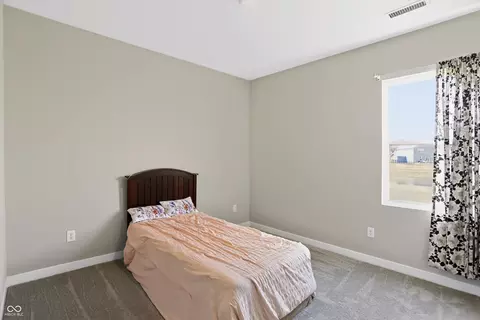 Bedroom - 8653 Kellner St, Pendleton, IN 46064 photo 10 of 11
