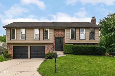 8031 Creed Ct, Indianapolis, IN 46268