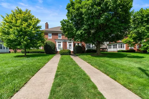 8526 E 56th St, Indianapolis, IN 46216