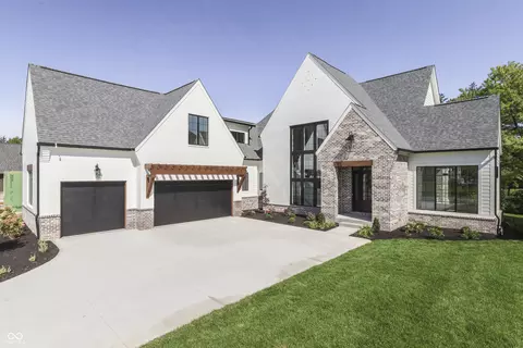 10880 Dartmoor Ct, Zionsville, IN 46077