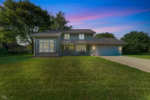 1028 W 8th St, Seymour, IN 47274