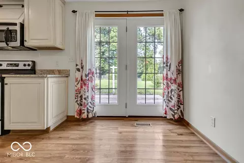 Entry Way - 4585 E Robinson Rd, Bloomington, IN 47408 photo 1 of 4