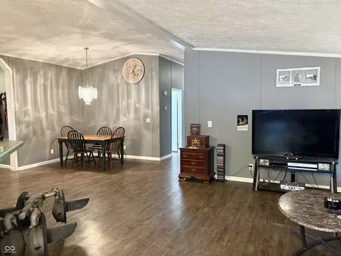 Other - 928 S Broadway St, Pendleton, IN 46064 photo 1 of 3