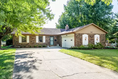 9669 Sycamore Rd, Carmel, IN 46032