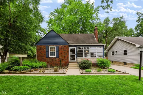 3225 Chamberlin Dr, Indianapolis, IN 46227