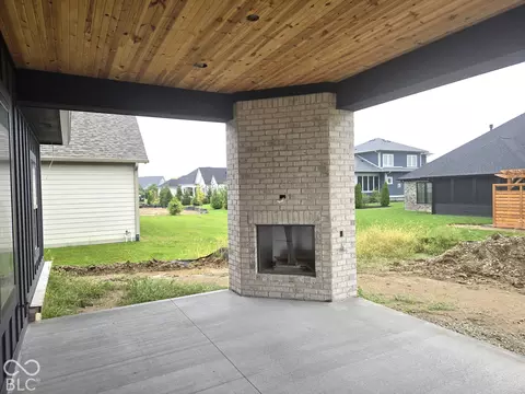 Exterior - 1047 Beechtree Ln, Franklin, IN 46131 photo 3 of 5