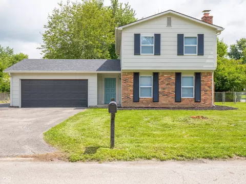 4441 Greenmeadow Cir, Indianapolis, IN 46235