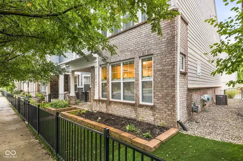 5747 Wheeler Rd, Indianapolis, IN 46216