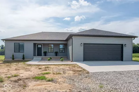 8826 S 450 W, Rosedale, IN 47874