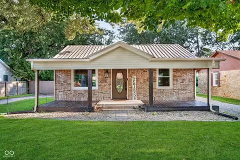 2627 W 34th St, Anderson, IN 46011