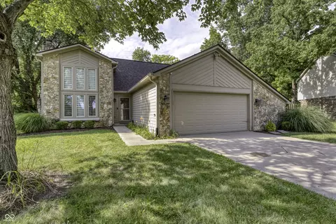 8456 Christiana Ln, Indianapolis, IN 46256