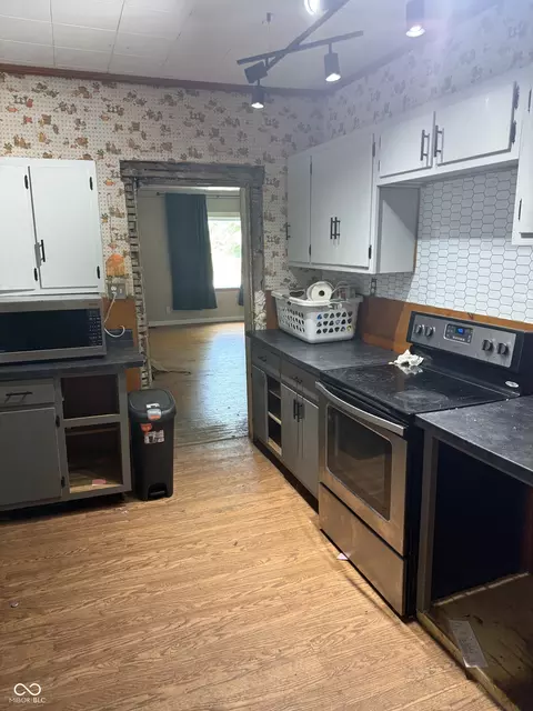 404 E 7th St, Sheridan, IN 46069 photo 4