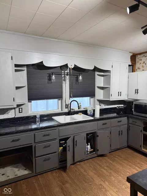 404 E 7th St, Sheridan, IN 46069 photo 5
