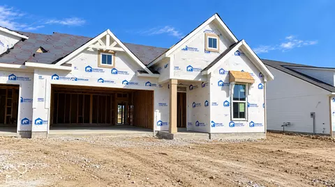 8812 Constitution Trl, Brownsburg, IN 46112