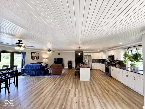 Kitchen - 2742 E 1450 N, Covington, IN 47932 photo 1 of 5