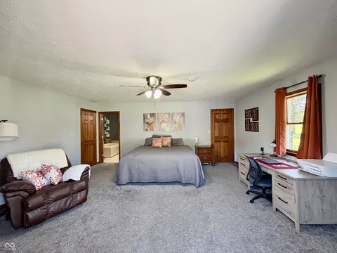 Bedroom - 2742 E 1450 N, Covington, IN 47932 photo 2 of 5