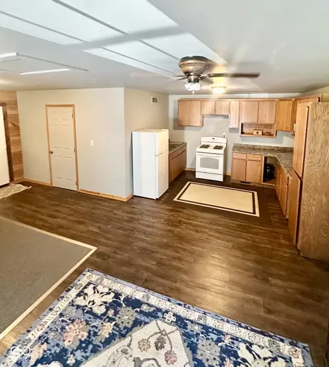 Kitchen - 2742 E 1450 N, Covington, IN 47932 photo 5 of 5