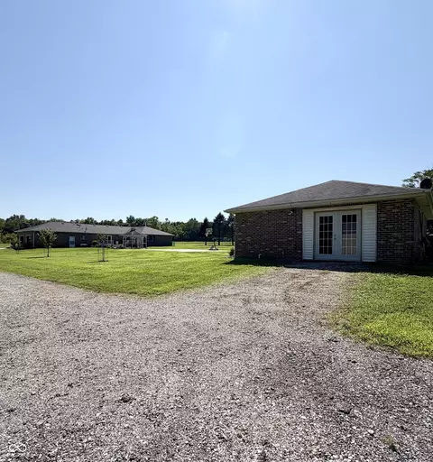 Exterior - 2742 E 1450 N, Covington, IN 47932 photo 9 of 9