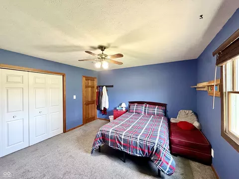 Bedroom - 2742 E 1450 N, Covington, IN 47932 photo 3 of 5