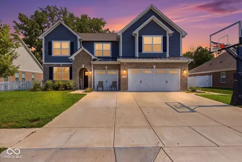 1368 Bontrager Ln, Shelbyville, IN 46176