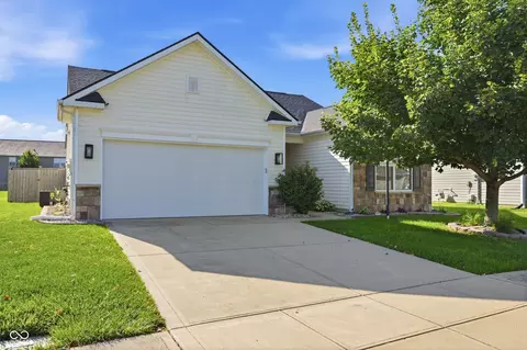 19520 Chip Shot Rd, Noblesville, IN 46062