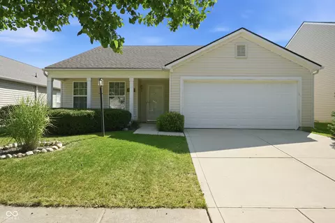 15028 Lovely Dove Ln, Noblesville, IN 46060