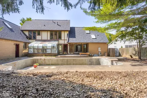Exterior - 1058 Junco Dr, Columbus, IN 47203 photo 12 of 12