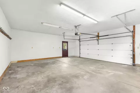 Other - 1058 Junco Dr, Columbus, IN 47203 photo 11 of 15