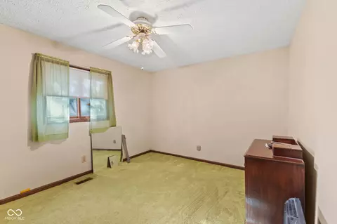 Bedroom - 555 Clark St, Brooklyn, IN 46111 photo 1 of 8