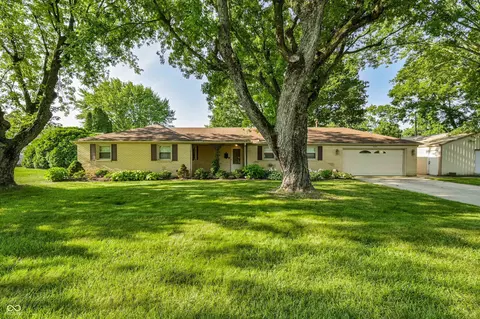 4433 Linden Ln, Anderson, IN 46011